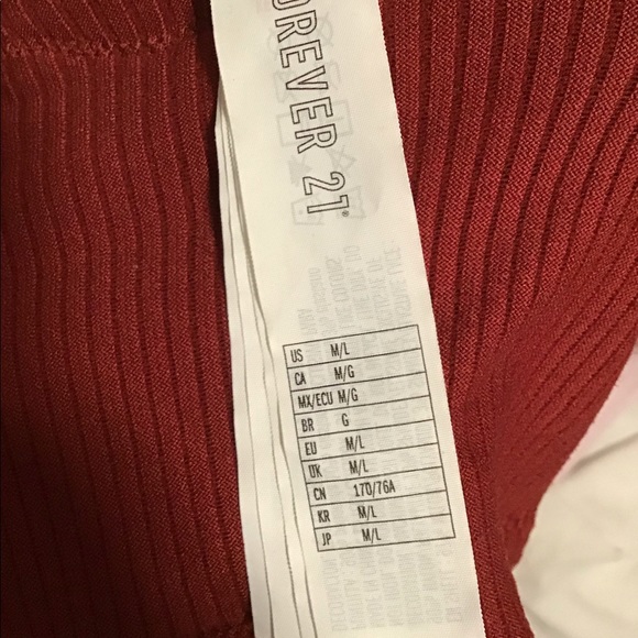 Burgundy Lace Trimmed Crop Sweater Forever 21 M/L - Picture 4 of 5